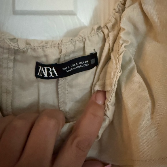 Zara Cropped Ruffle Linen Blend Top - Picture 3 of 4